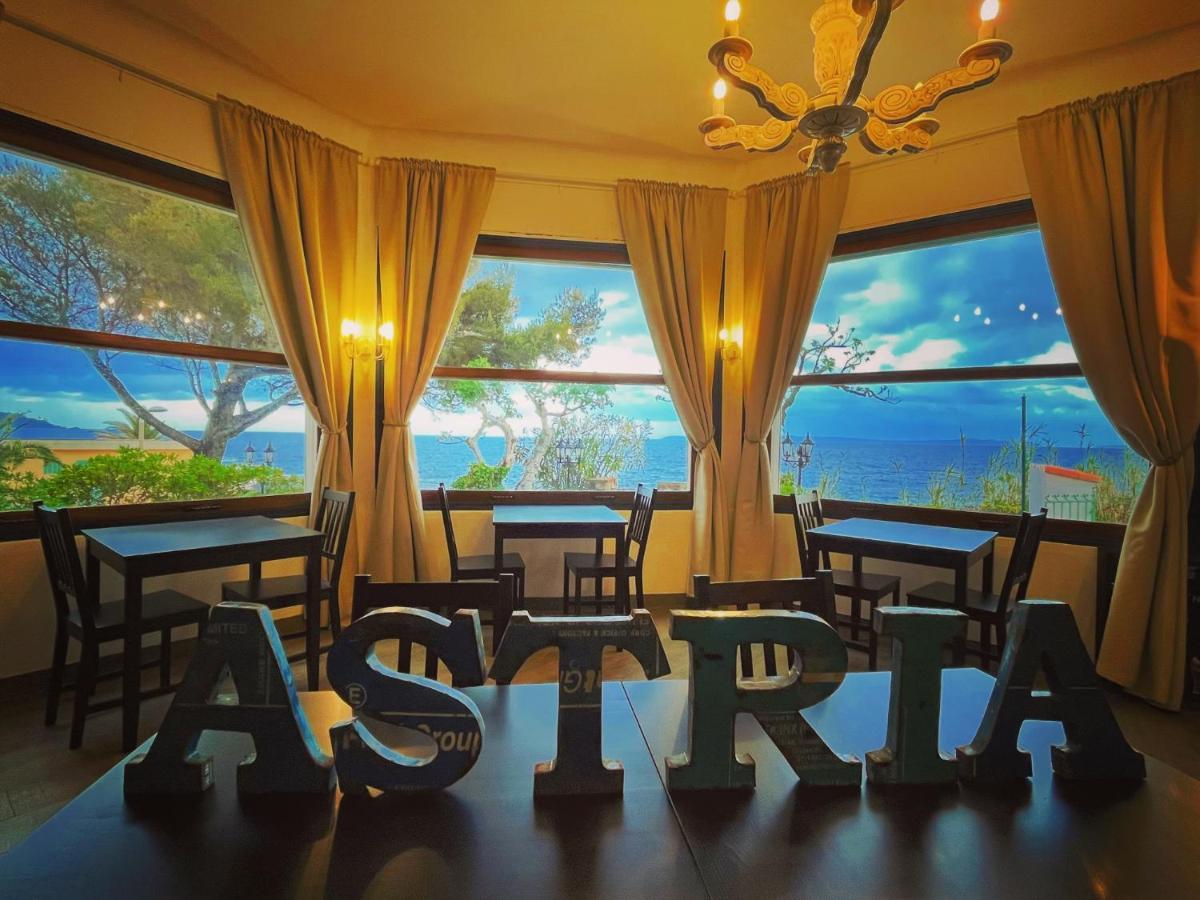Astria Hotel Le Lavandou