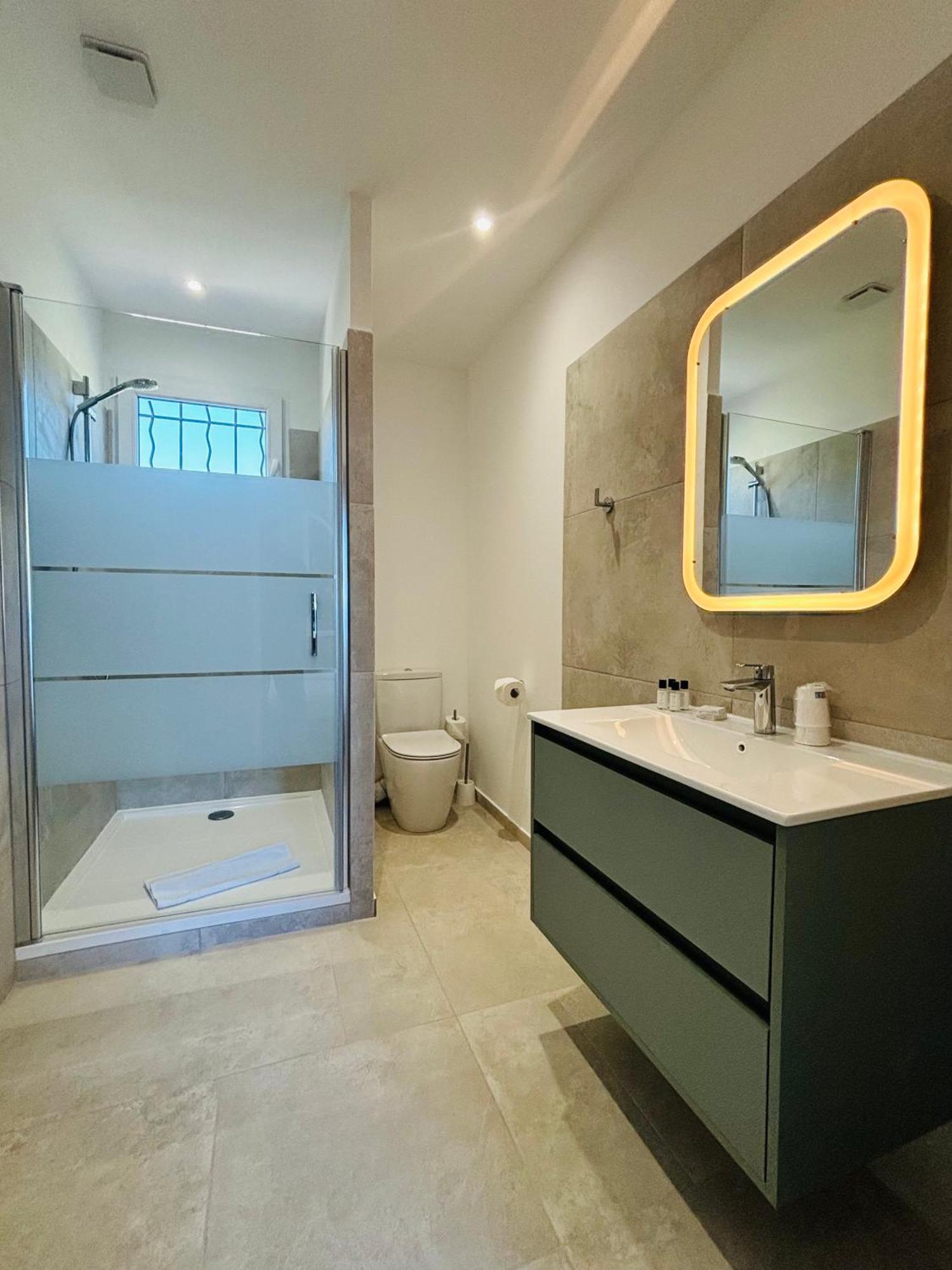Astria Hotel Le Lavandou