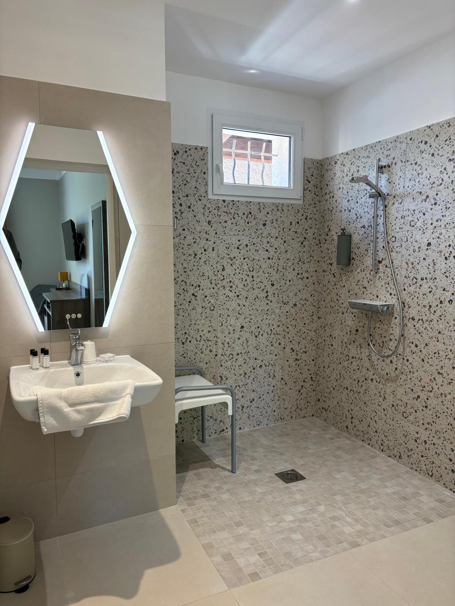 Astria Hotel Le Lavandou